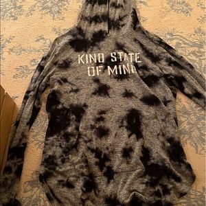 blue tie-dye long sleeve with hood. pretty thin, like a normal shirt. super soft